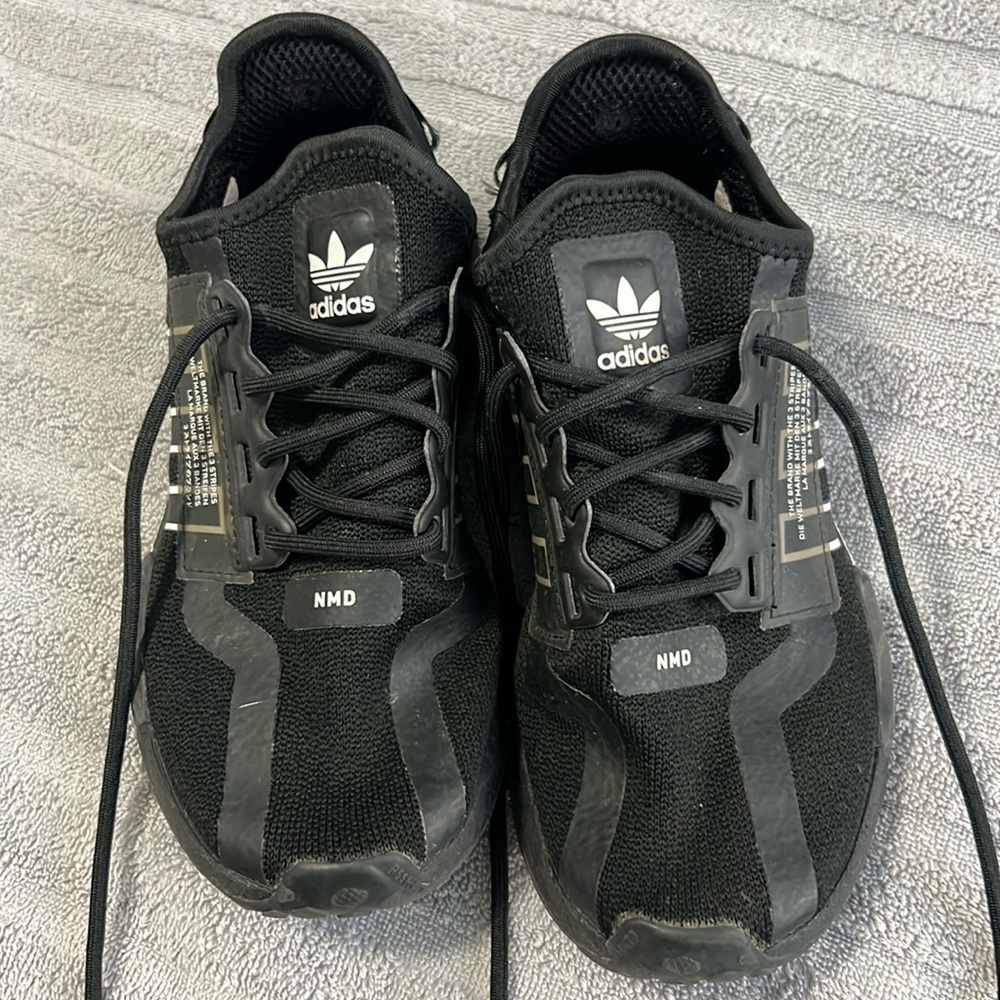 Black runners
